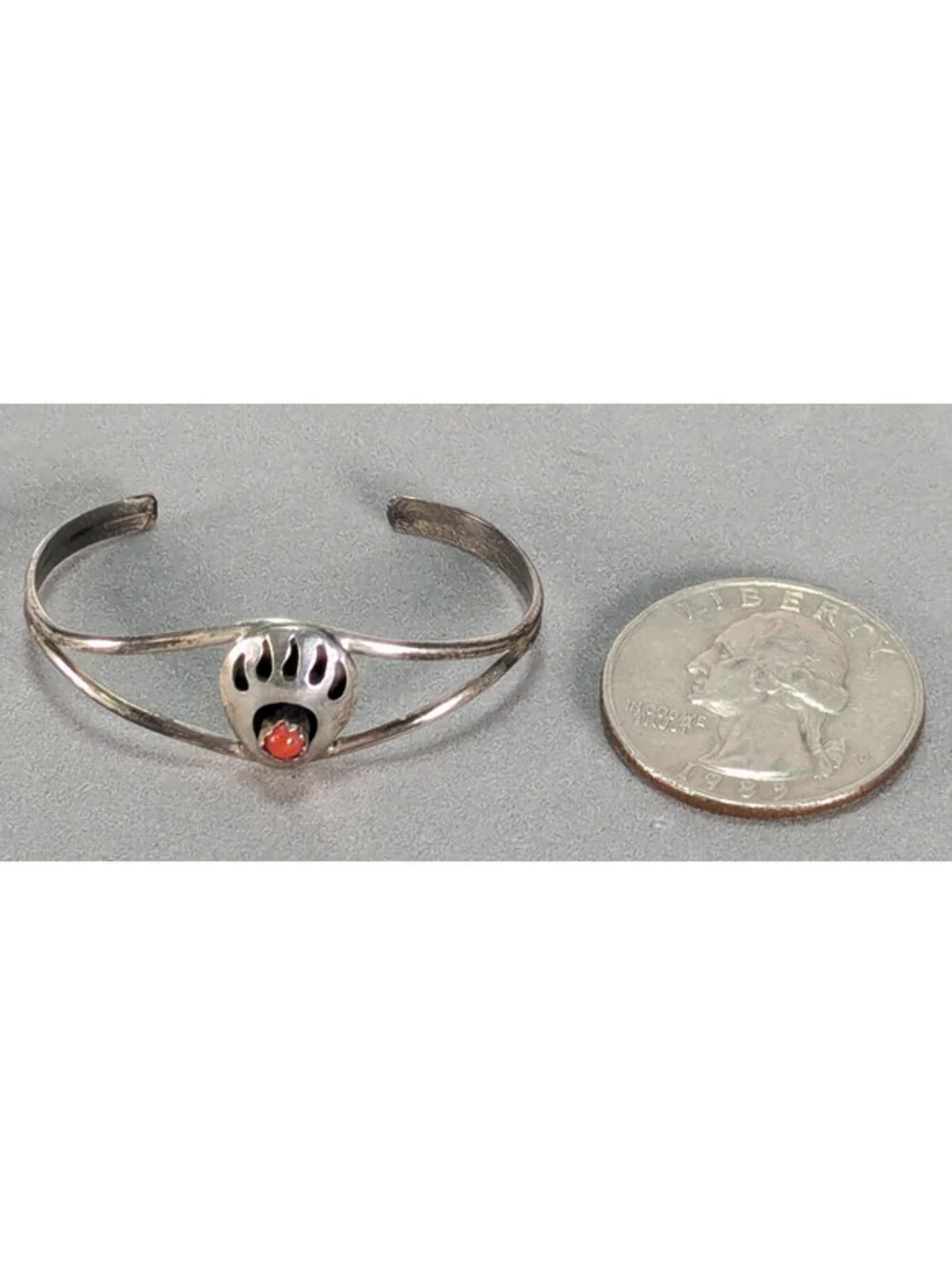 VTG Bear Paw Infant Baby Cuff Bracelet Sterling Silver Coral Native American